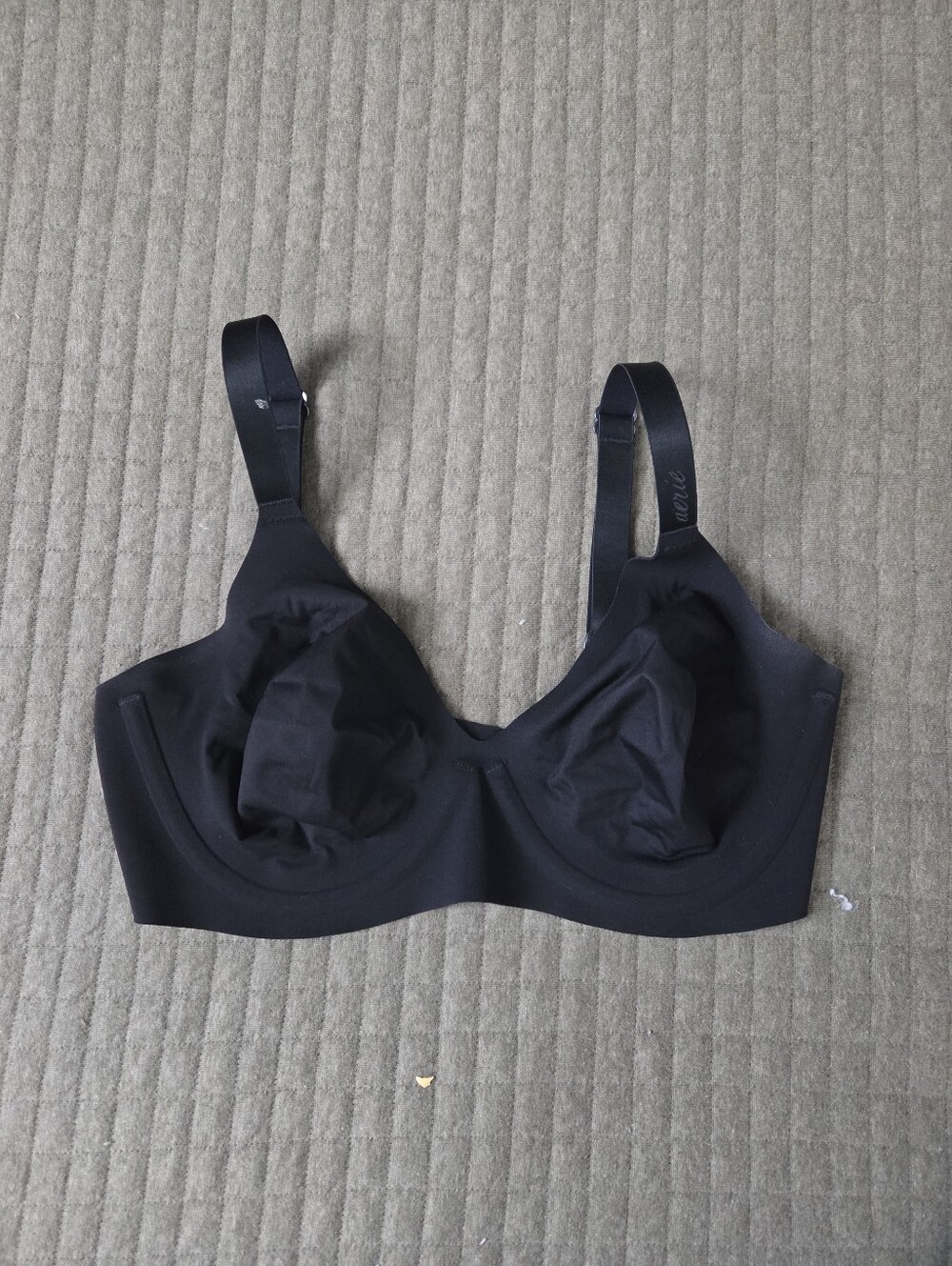 SMOOTHEZ Unlined Bra - Picture 5 of 7